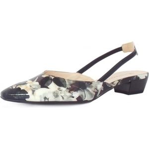 Peter Kaiser leather sandals